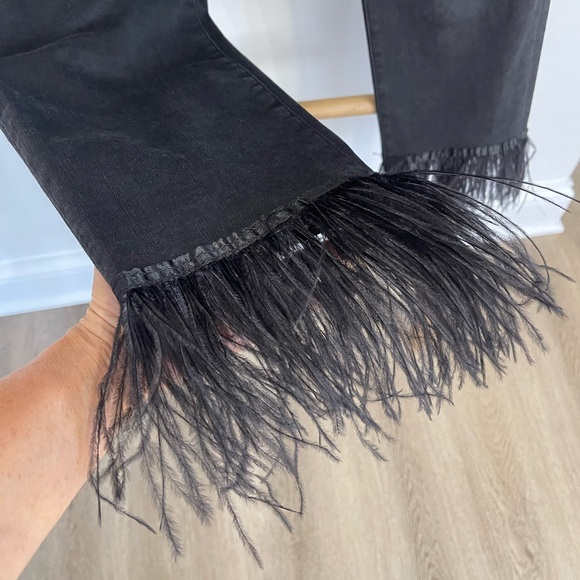 FRAME Le High Straight Feather-Cuff Jeans in Ludlow. - Picture 6 of 12